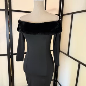 Black Off-Shoulder Faux Fur Trim Dress – Size XS/S – Good Condition