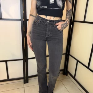 Levi’s Jeans – Size W23 – Worn Condition