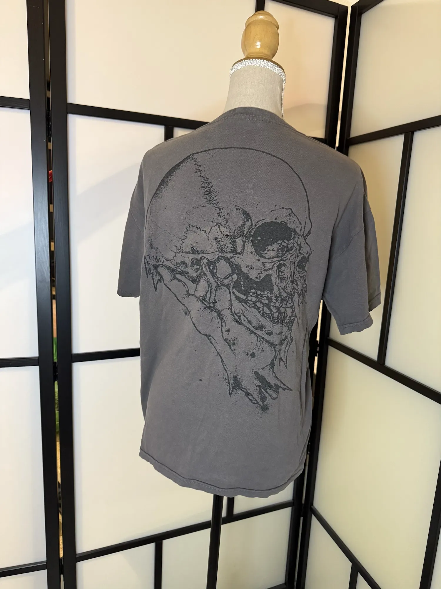 Metallica Graphic T-Shirt – Grey – Size M – Worn - Image 2