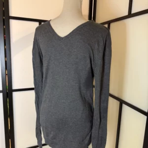 Eleven Paris Long Sleeve – Grey – Size M – Almost New