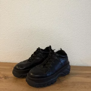 Topshop Chunky Platform Sneakers – Black – Size 39 – Worn
